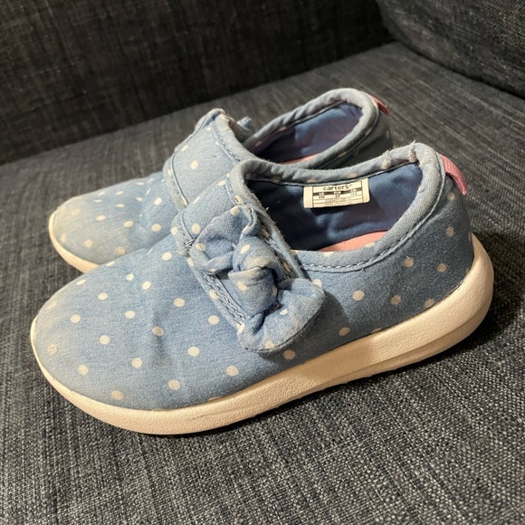 Carter’s sneakers - Picture 2 of 7